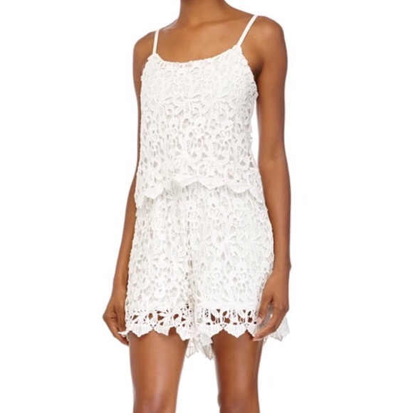 Romeo & Juliet Couture White Lace Romper - Picture 1 of 10